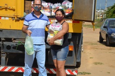 Na cidade, foram doadas 30 cestas básicas