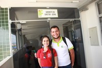 Estudantes Daniela Santana e Adriano, ambos de cidades distantes de Campina