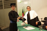 formando Renan Aragão e  diretor-geral