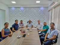 Reunião com prefeito de pedras de fogo