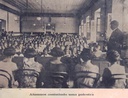 Alunos assistindo uma palestra em 1924