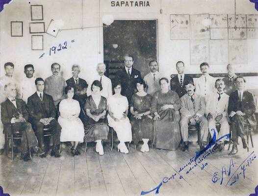 Corpo docente e administrativo da Escola de Aprendizes - 1934