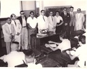 O Diretor José Jurema de Carvalho (no centro) visita uma sala de aula