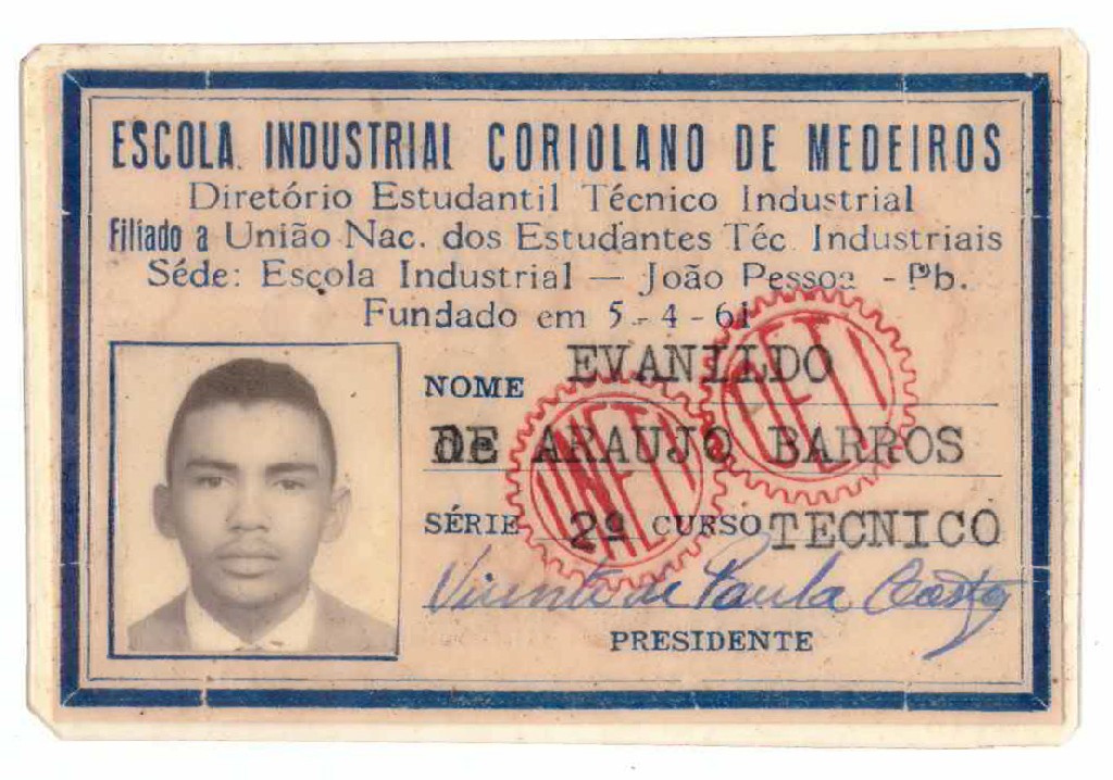 IDENTIDADE ESTUDANTIL FRENTE - Cópia.jpg