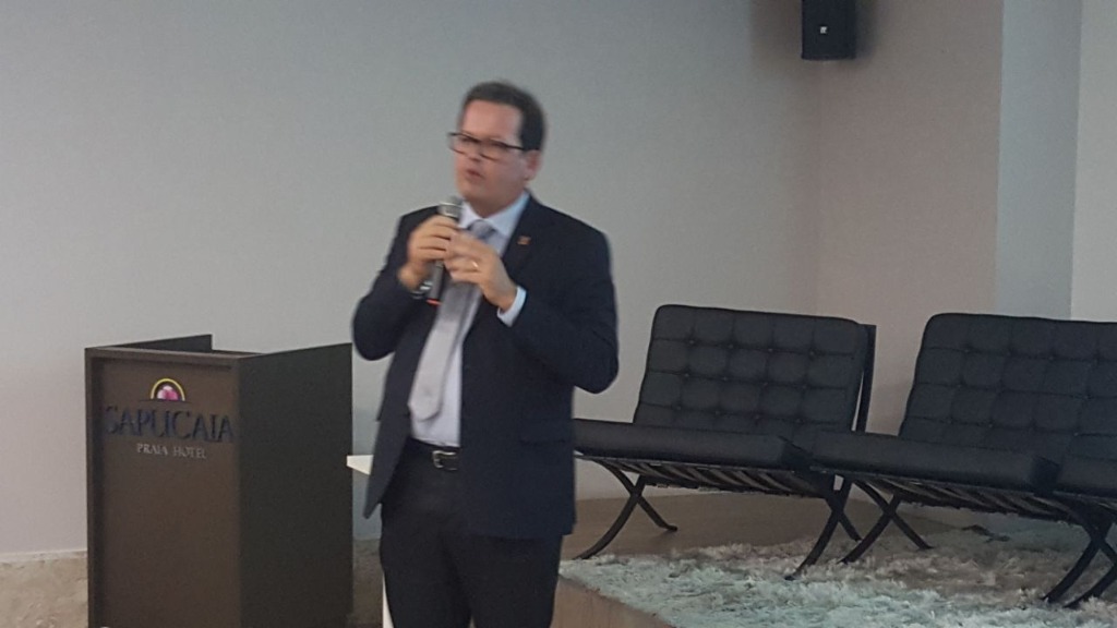 Andre Carlo presidente do TCE.jpg