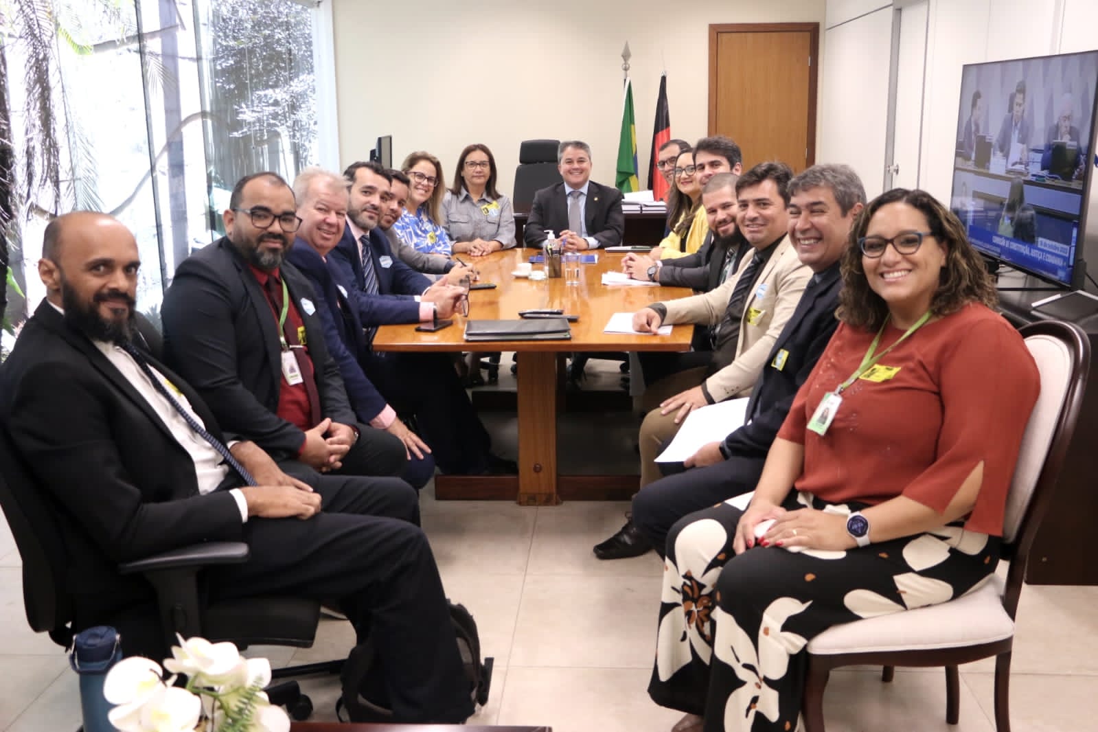 Efraim com Mary e Diretores====.jpeg