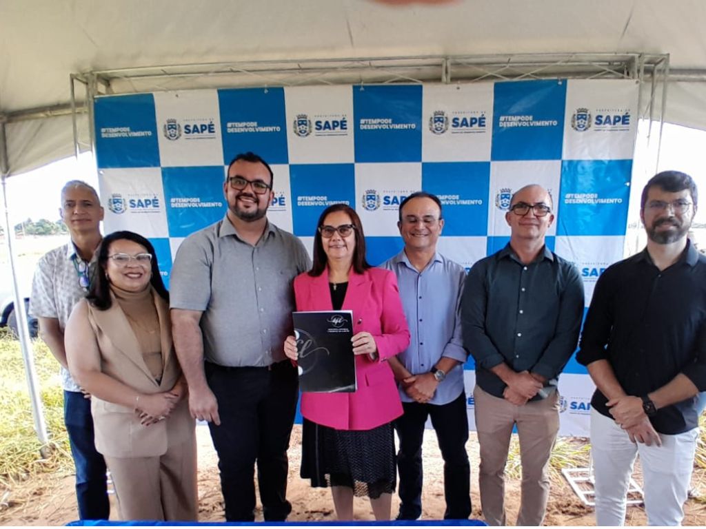 Assinatura escritura de terreno em Sapé.jpg