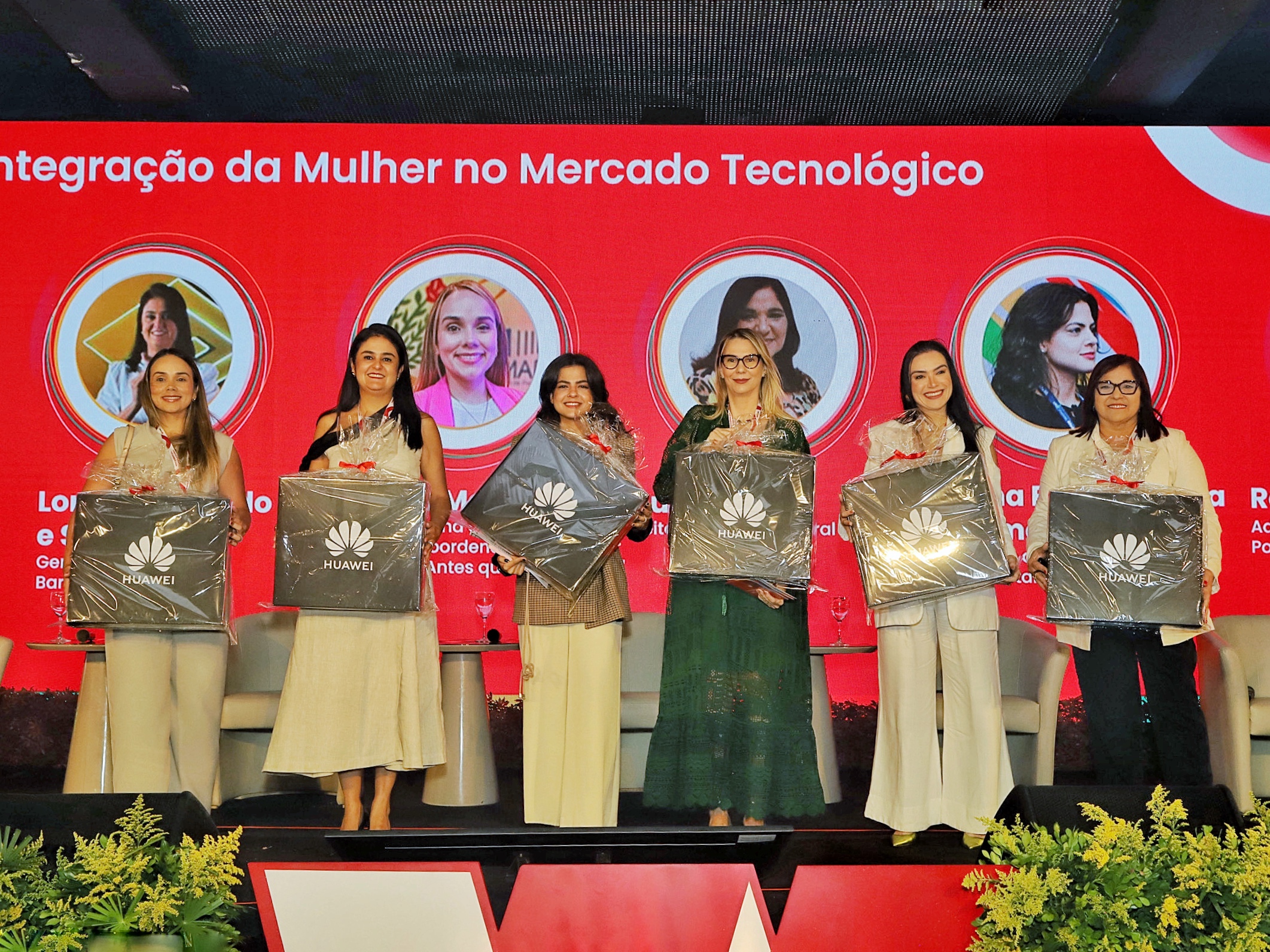 Solenidade de lançamento do programa Mulheres para a Tecnologia Brasileira 1.jpg