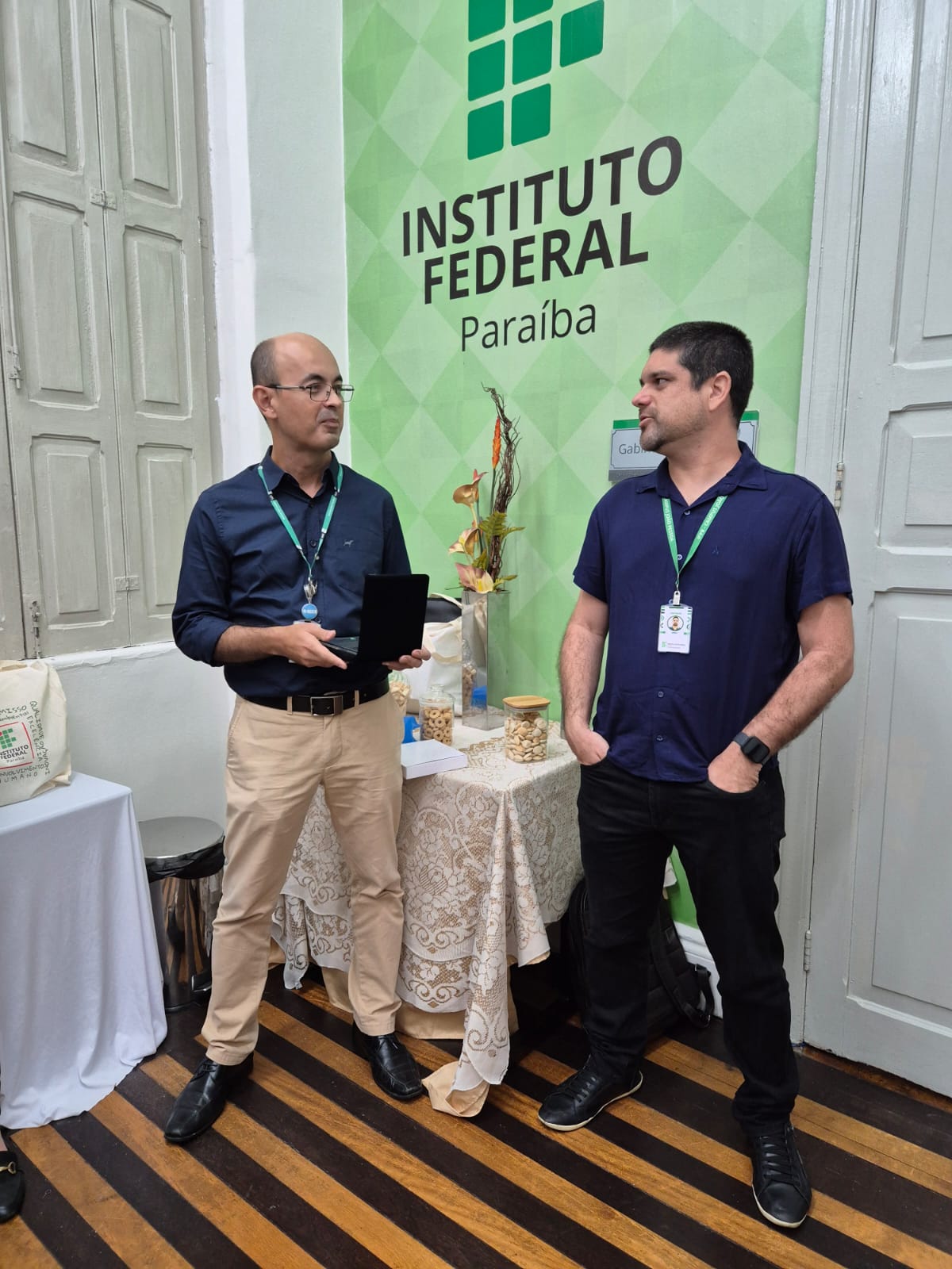 Ex-diretor Ademar (esquerda) e o atual Danilo Regis(direita).jpeg