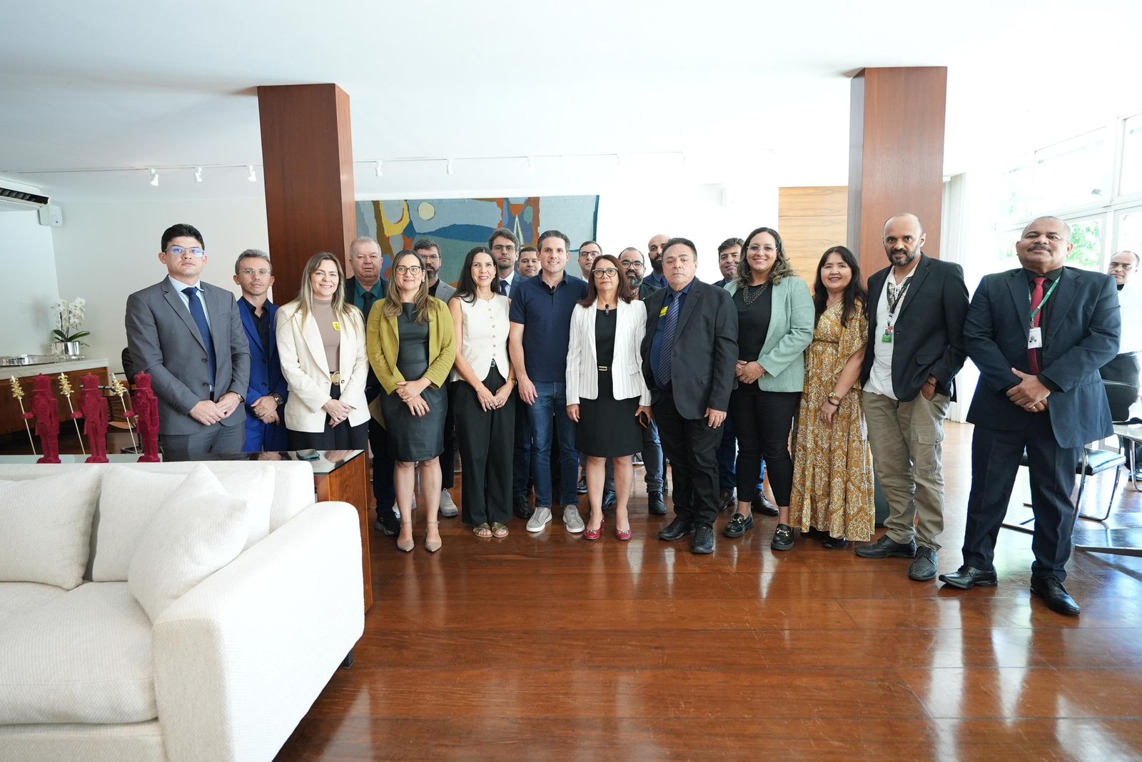 Comitiva do IFPB é recebida pelo deputado federal Hugo Motta2.jpeg