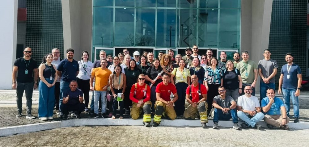 Membros da Brigada de Combate ao Incêndio da Reitoria do IFPB passam por treinamento